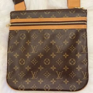 💕Louis Vuitton Pochette Bosphore